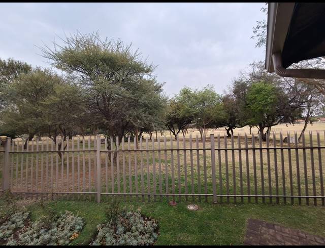 3 BEDROOM HOUSE FOR SALE IN WATERKLOOF